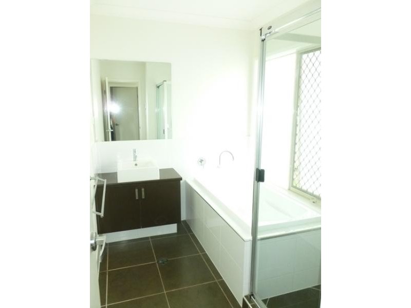9 Clarence Street, Sippy Downs QLD 4556