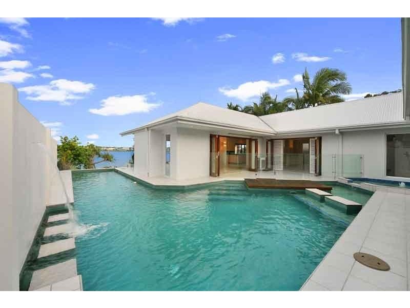 5 Karinya Place, Twin Waters QLD 4564