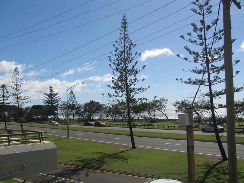 1/132 Alexandra Parade, Alexandra Headland QLD 4572