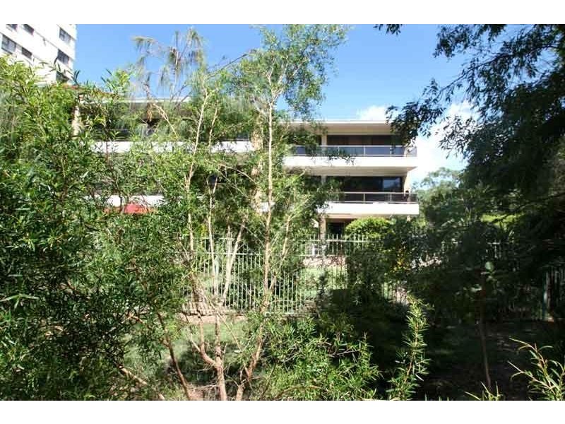 9/86 Parkyn Parade, Mooloolaba QLD 4557