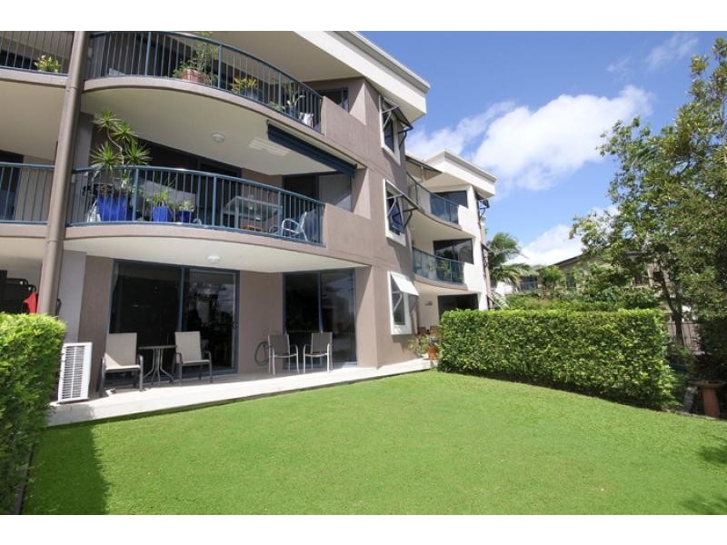 2/87 Duporth Avenue, Maroochydore QLD 4558