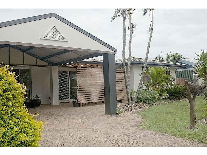 52 Oceanic Drive, Warana QLD 4575