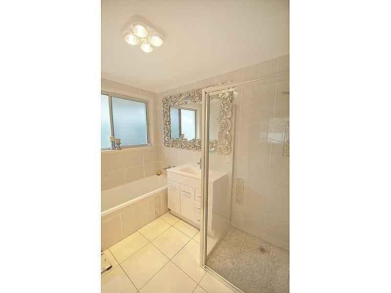 52 Oceanic Drive, Warana QLD 4575