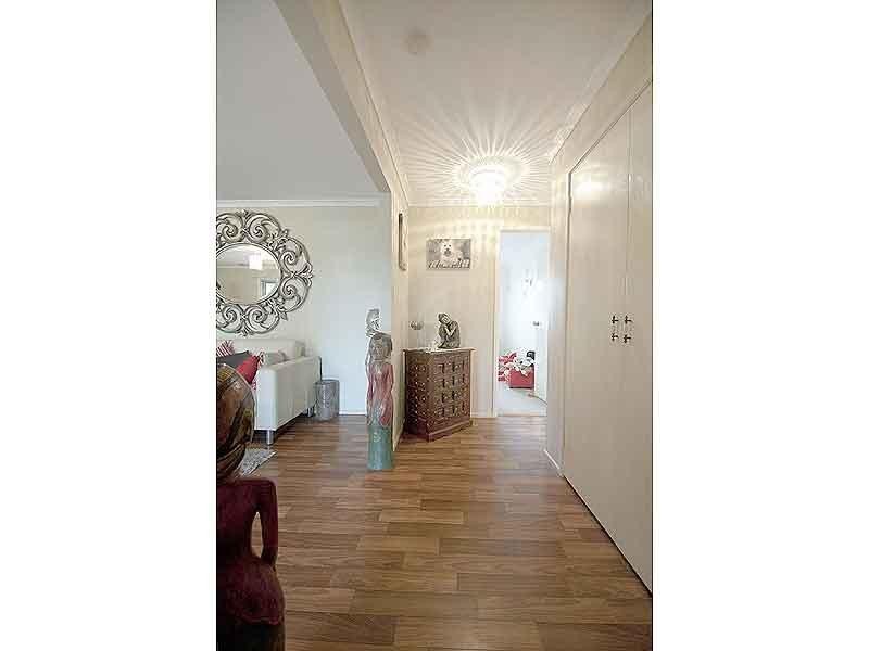 52 Oceanic Drive, Warana QLD 4575