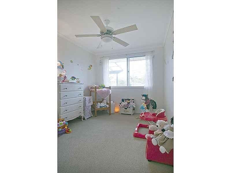 52 Oceanic Drive, Warana QLD 4575