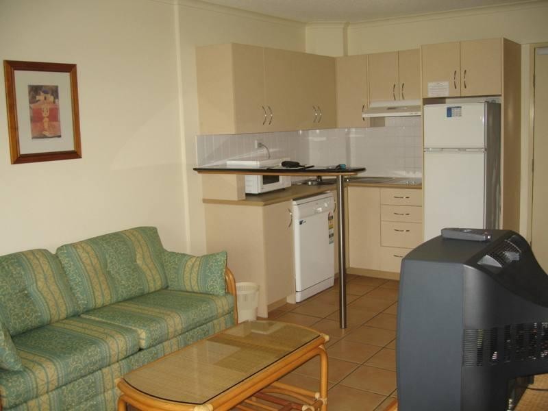 255/180 Alexandra Parade, Alexandra Headland QLD 4572