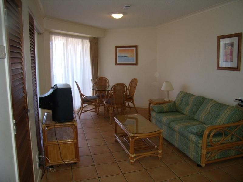 255/180 Alexandra Parade, Alexandra Headland QLD 4572