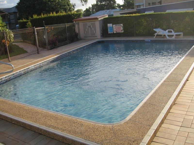 2/45 Bradman Avenue, Maroochydore QLD 4558