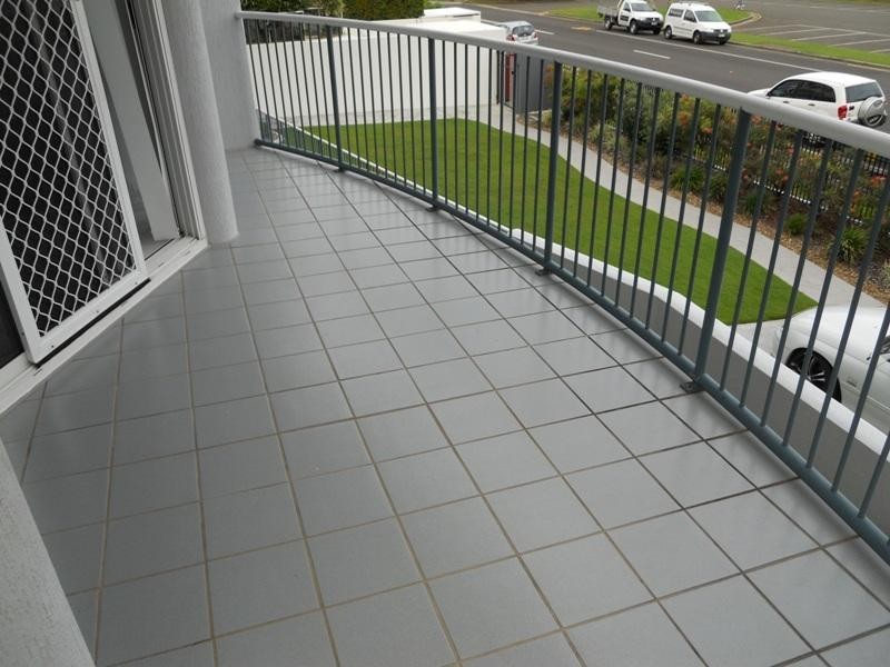 2/90 River Esplanade, Mooloolaba QLD 4557