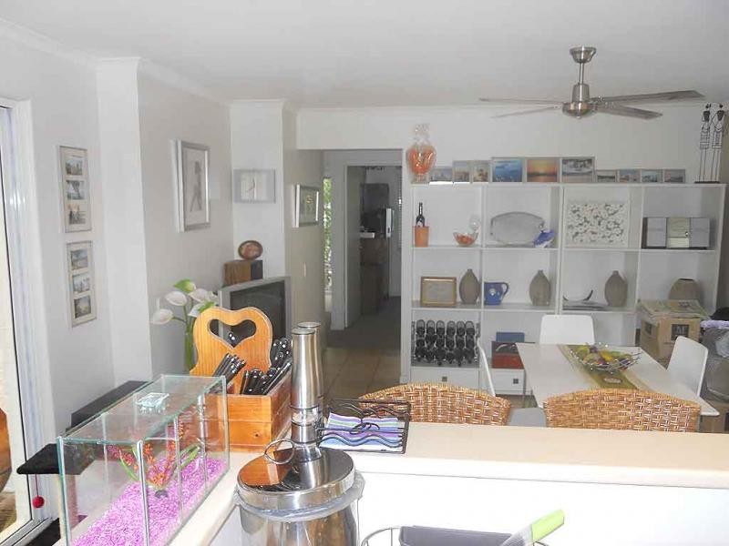 2/1 Poinsettia Court, Mooloolaba QLD 4557