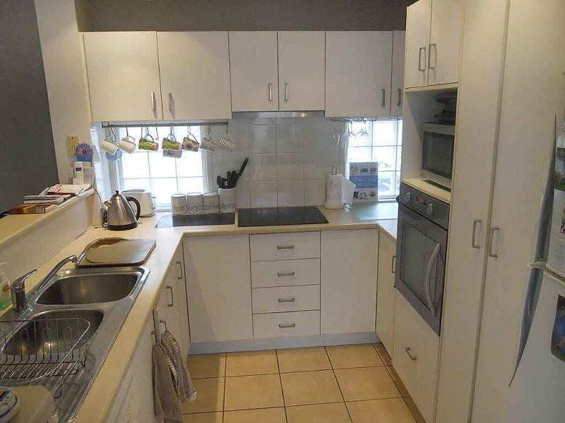 2/1 Poinsettia Court, Mooloolaba QLD 4557