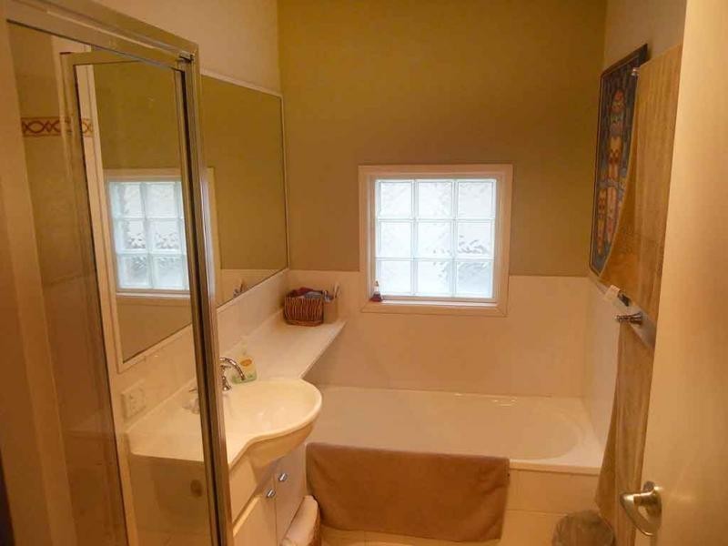 2/1 Poinsettia Court, Mooloolaba QLD 4557