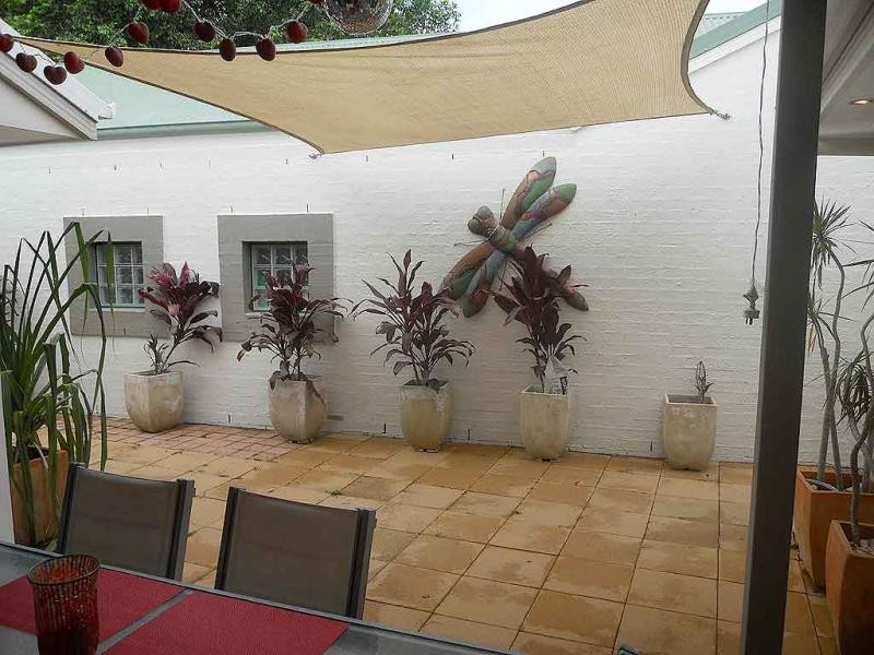 2/1 Poinsettia Court, Mooloolaba QLD 4557