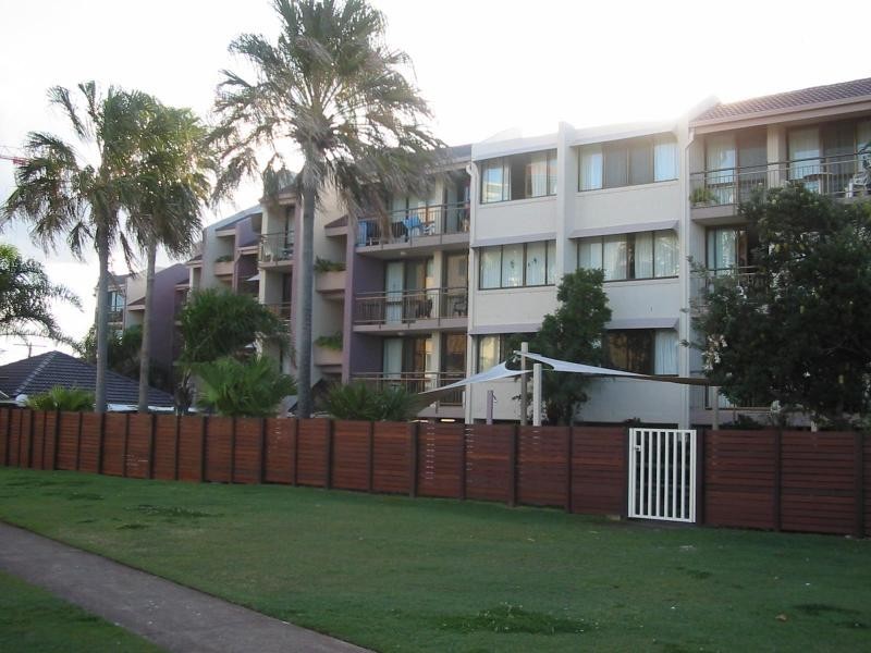 30/2 Maroubra Street, Maroochydore QLD 4558