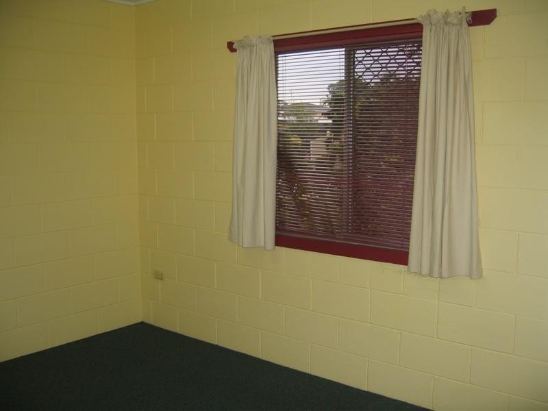 1/41 Hinkler Parade, Maroochydore QLD 4558