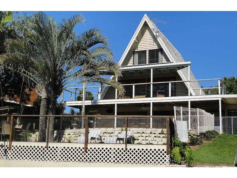 11 Karloo Court, Mountain Creek QLD 4557