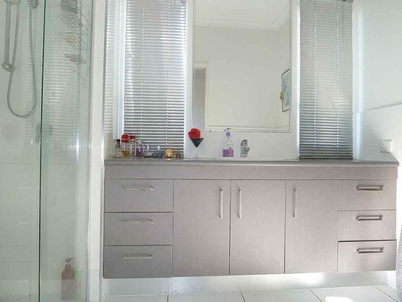 10 Quandong Street, Kawana Waters QLD 4575