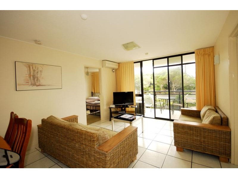 4/137 Mooloolaba Esplanade, Mooloolaba QLD 4557