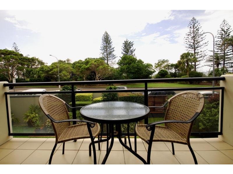 4/137 Mooloolaba Esplanade, Mooloolaba QLD 4557