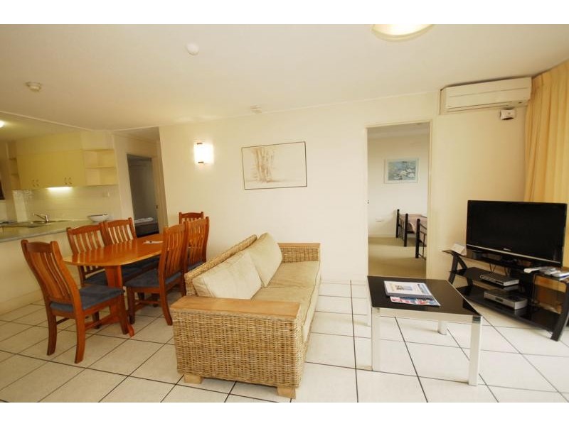 4/137 Mooloolaba Esplanade, Mooloolaba QLD 4557