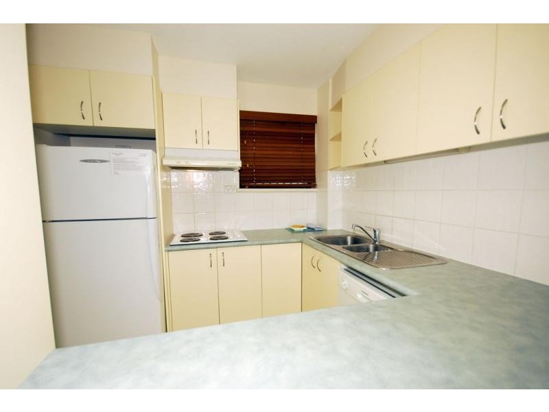 4/137 Mooloolaba Esplanade, Mooloolaba QLD 4557