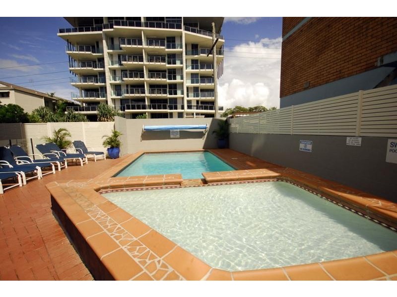 4/137 Mooloolaba Esplanade, Mooloolaba QLD 4557