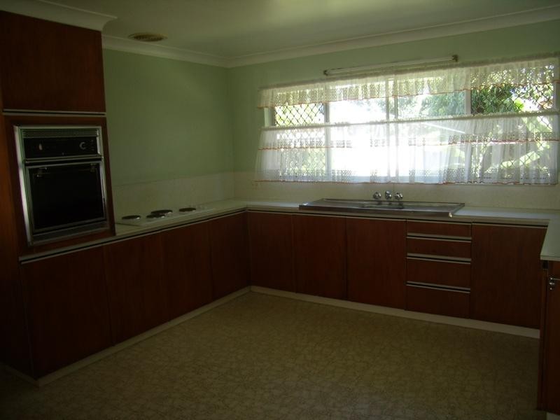 15 Poinsettia Street, Mooloolaba QLD 4557
