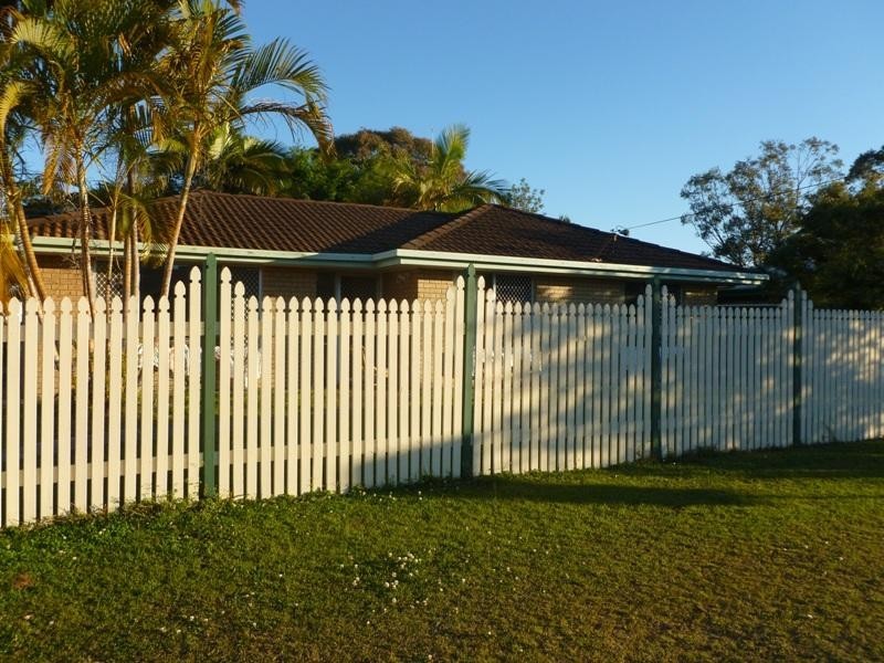 3 Amarina Avenue, Mooloolaba QLD 4557