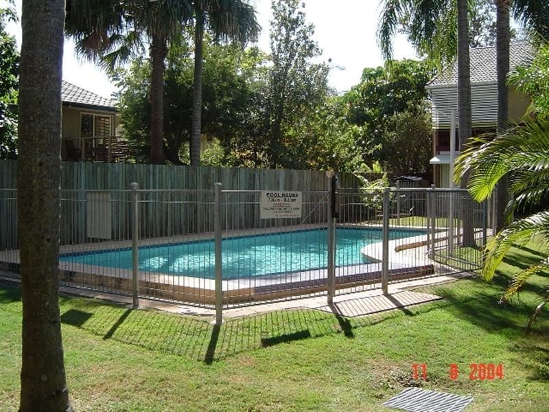 2/36 Lawrence Street, Mooloolaba QLD 4557