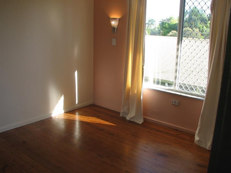 2/36 Lawrence Street, Mooloolaba QLD 4557