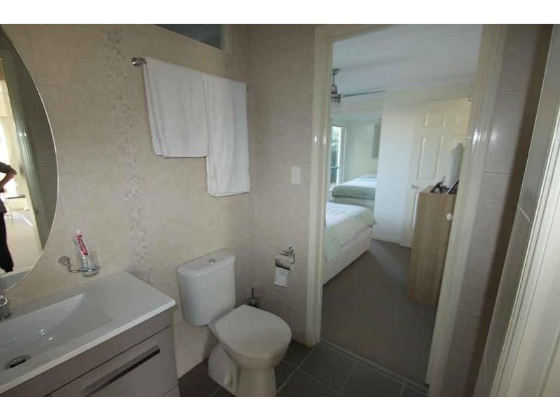 2/14 Wright Street, Maroochydore QLD 4558