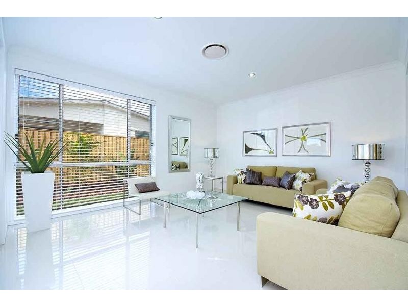 35 Ponytail Circuit, Mountain Creek QLD 4557