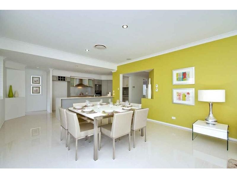 35 Ponytail Circuit, Mountain Creek QLD 4557