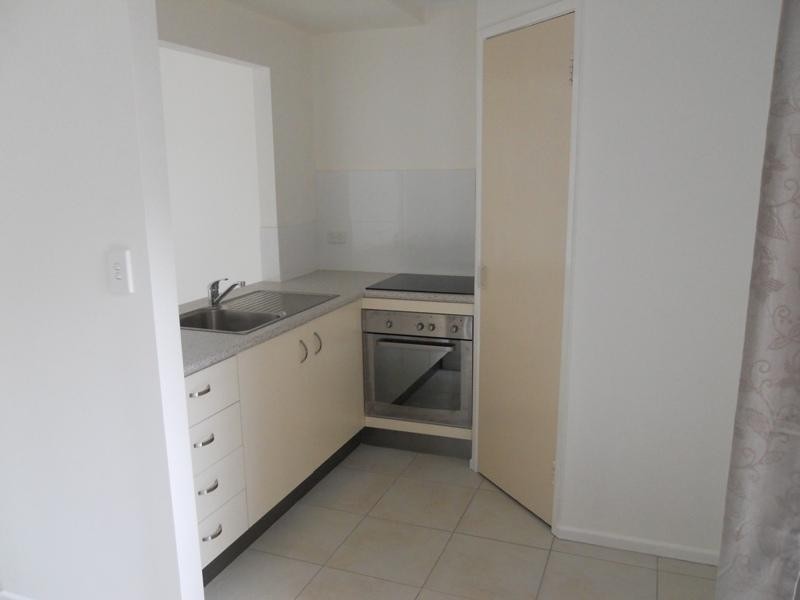 1/1 Kowonga Street, Pacific Paradise QLD 4564