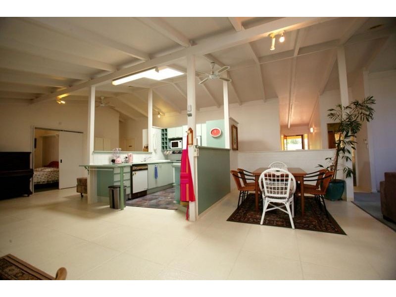 45 Tarcoola Avenue, Mooloolaba QLD 4557