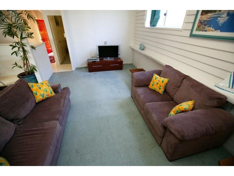 45 Tarcoola Avenue, Mooloolaba QLD 4557