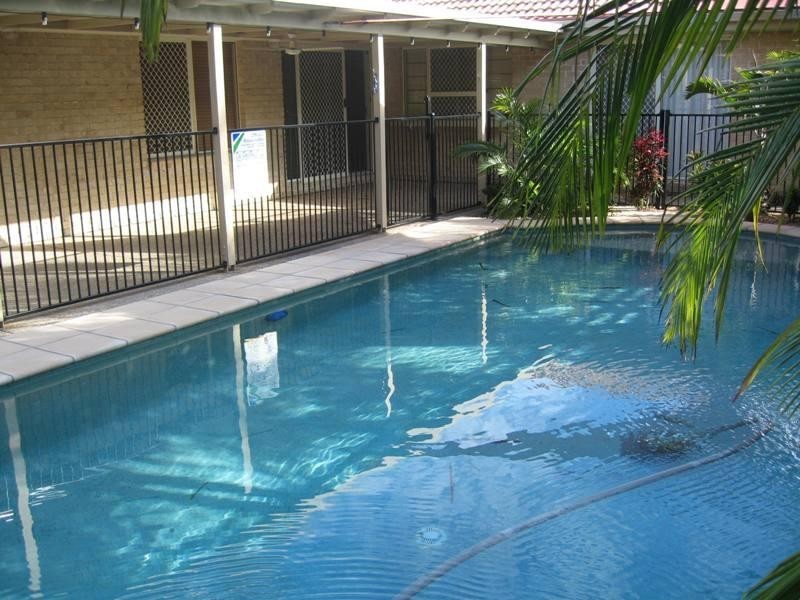 5 Mako Court, Mountain Creek QLD 4557