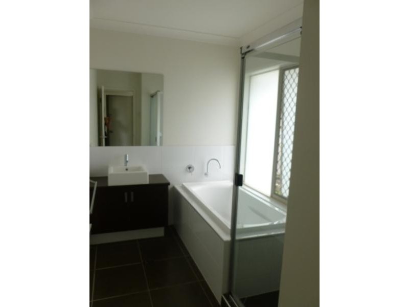 9 Clarence Street, Sippy Downs QLD 4556