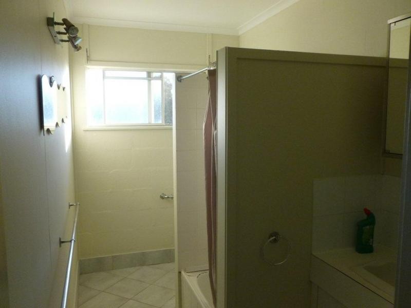 2/36 Lawrence Street, Mooloolaba QLD 4557