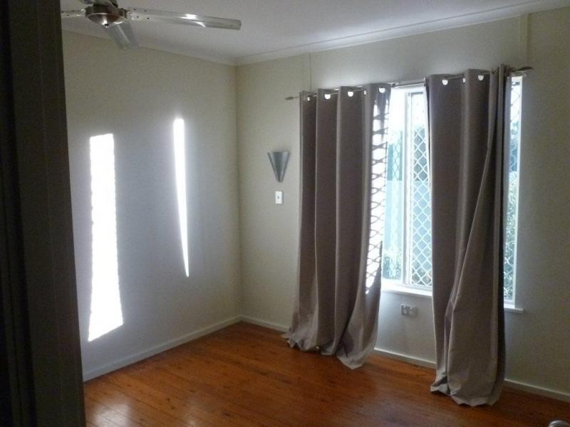 2/36 Lawrence Street, Mooloolaba QLD 4557