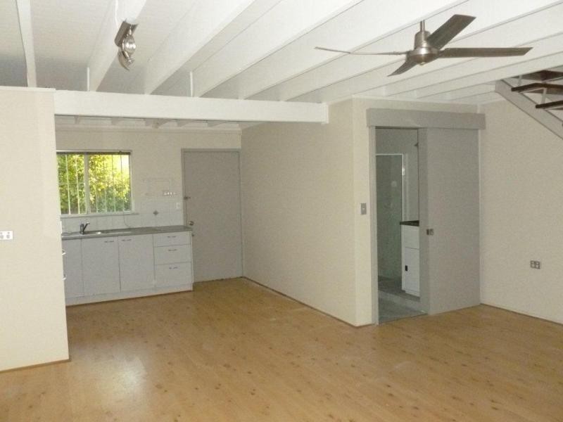 2/36 Lawrence Street, Mooloolaba QLD 4557