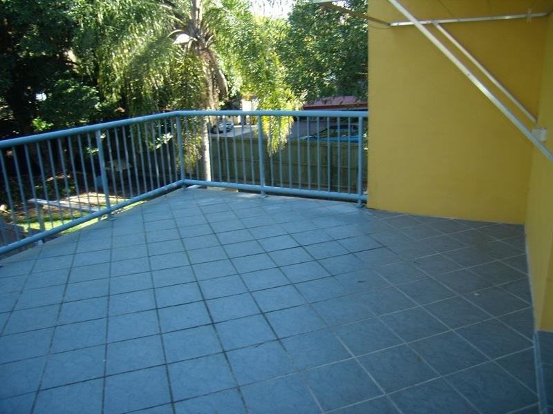 2/267 Bradman Avenue, Maroochydore QLD 4558