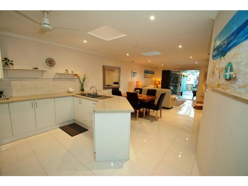 2/26 Maroochy Waters Drive, Maroochydore QLD 4558