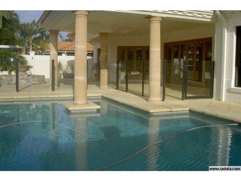 6 Mainsail Place, Twin Waters QLD 4564