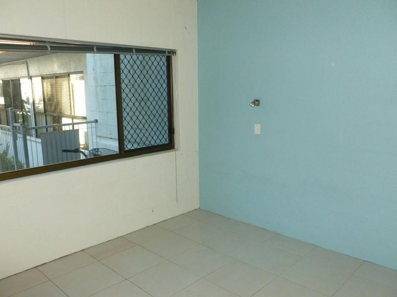 1/37 Buderim Avenue, Alexandra Headland QLD 4572