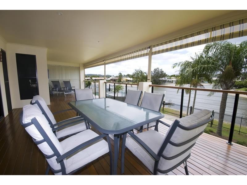 18 Tarwarri Cr, Mooloolaba QLD 4557