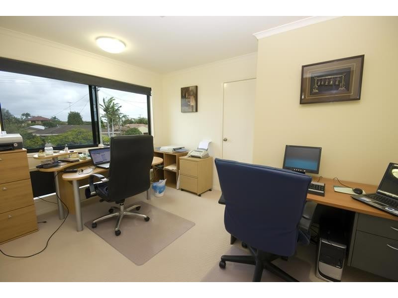 18 Tarwarri Cr, Mooloolaba QLD 4557