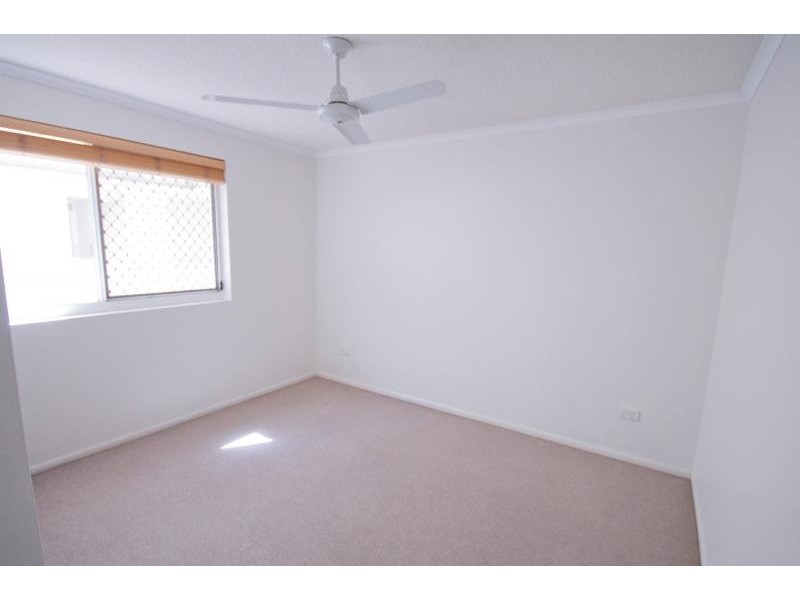 1/2 Douglas Street, Mooloolaba QLD 4557