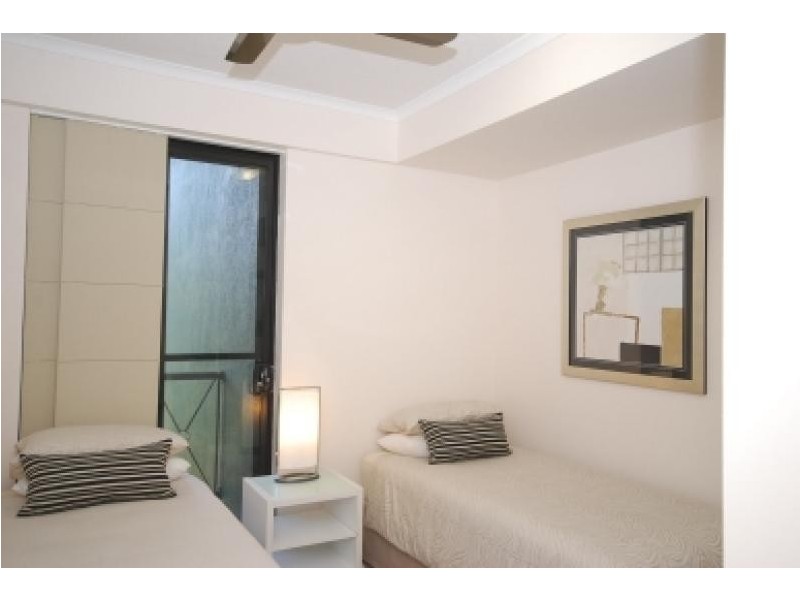 9/57 River Esplanade, Mooloolaba QLD 4557