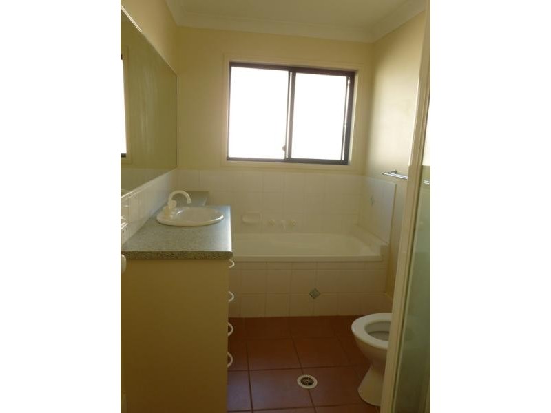 11 Phoenix Circuit, Sippy Downs QLD 4556